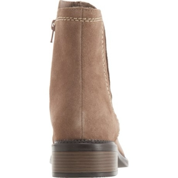 Clarks Maye Zip Boots - Suede (For Women - Picture 2 of 14